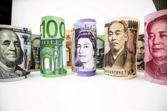 Slotkoers voorafgaande maand toegestaan bij waardering dividend in vreemde valuta Slotkoers voorafgaande maand toegestaan bij waardering dividend in vreemde valuta